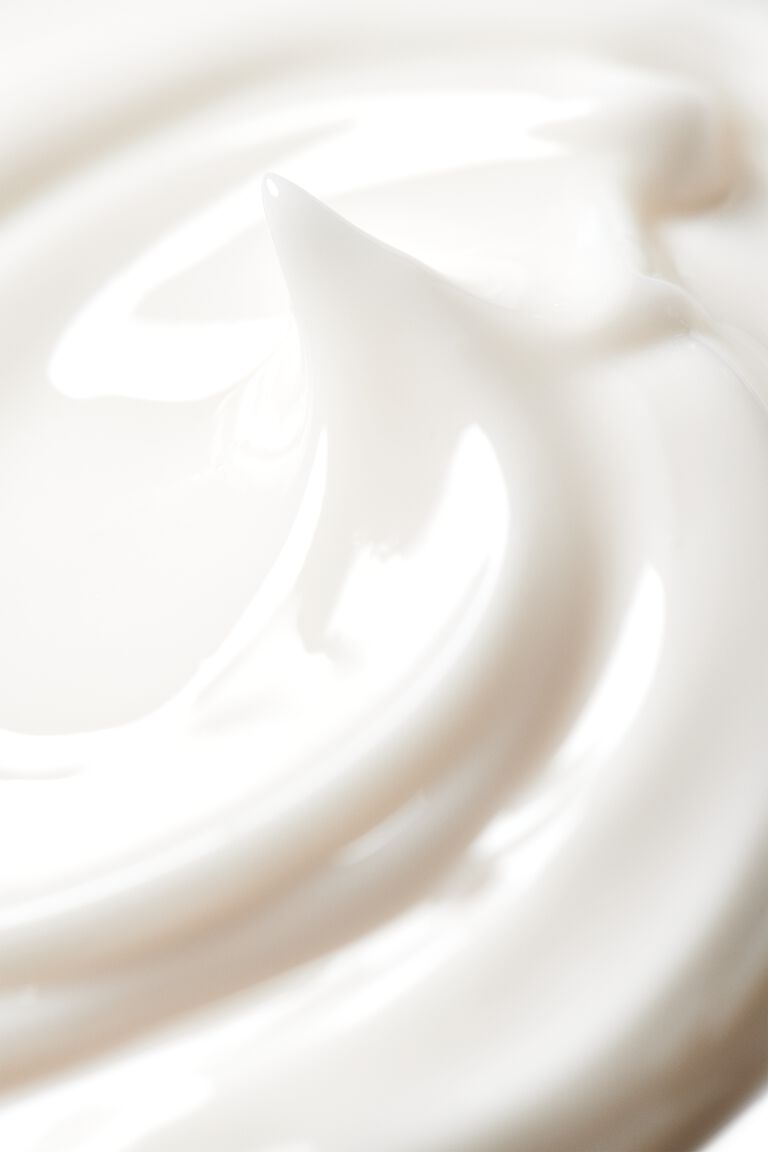Creme Swatch MK Men Ultimate Moisturizer